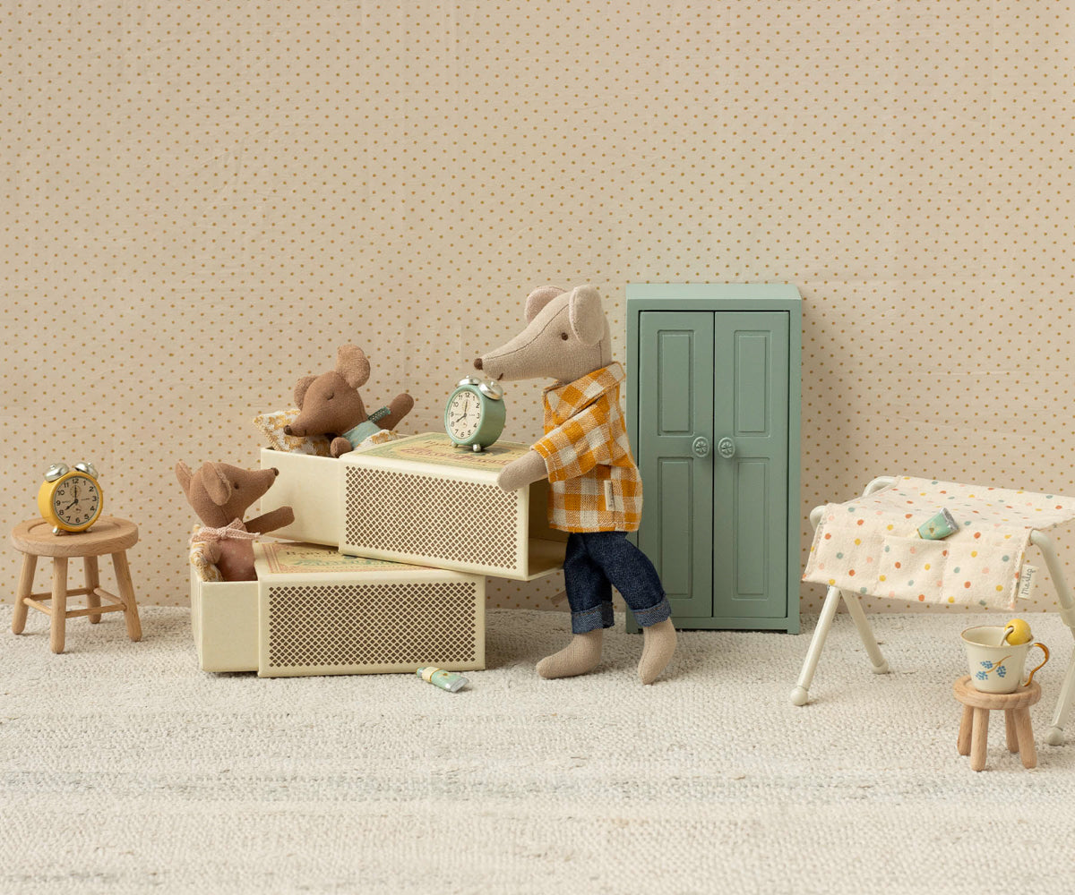Sleepy / wakey babymus i tändsticksask – Rosa